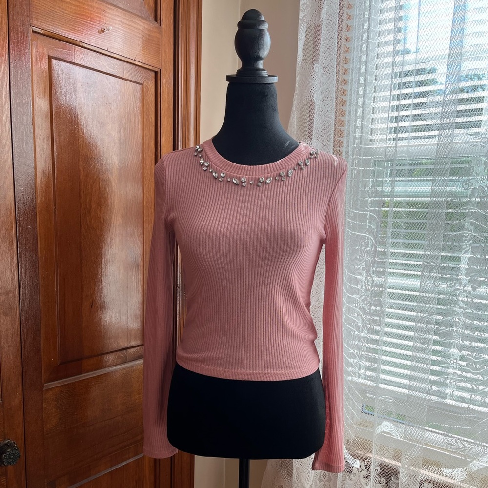 Jeweled Neckline Pink Top 💎